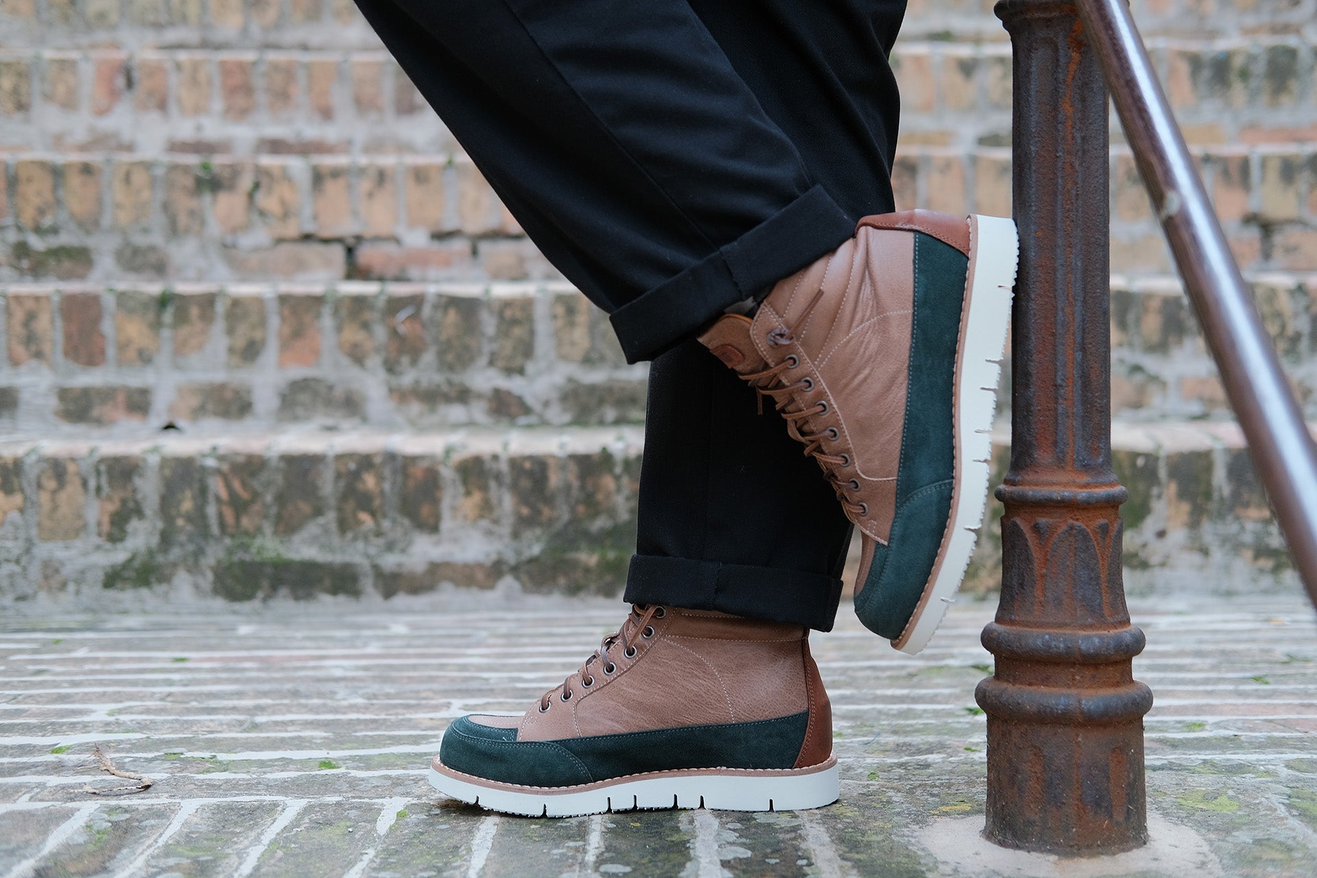 Vega Marrone - B-rocket Vega Marrone - B-rocket