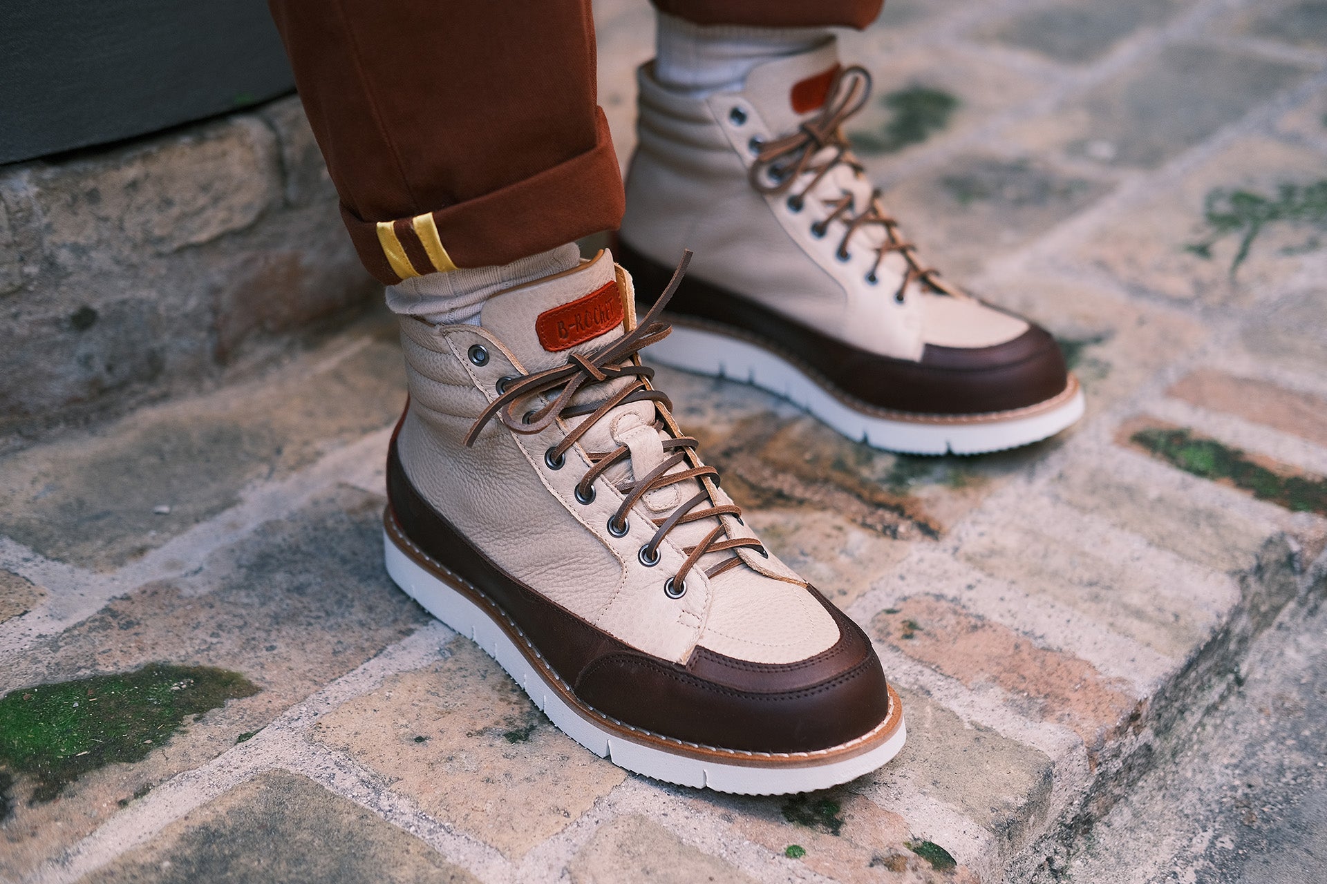 Vega beige - B-rocket Vega beige - B-rocket